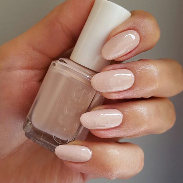 Essie Nail Polish Sandy Beach 547