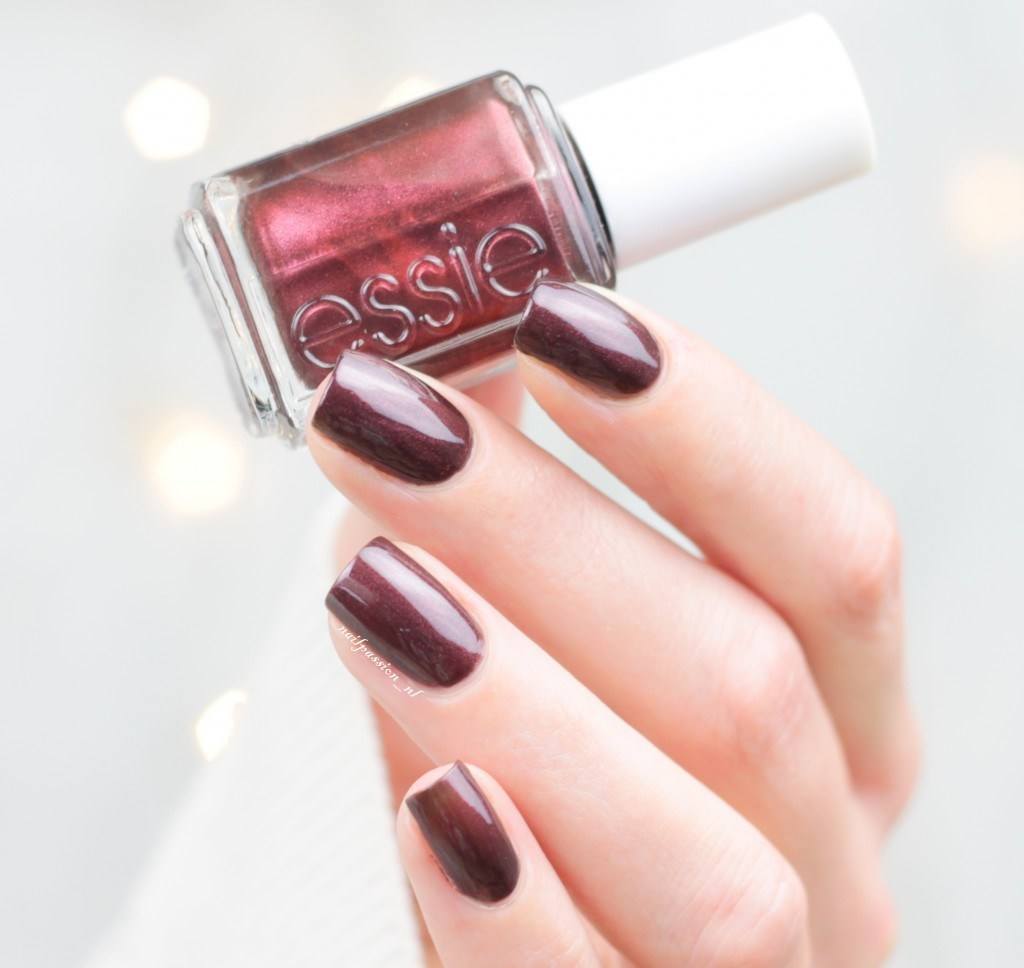 Essie Nail Polish Decadent Dish 615