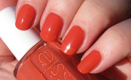 Essie Nail Polish Chubby Cheeks 685